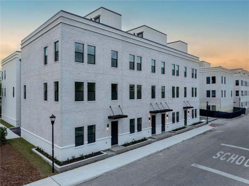 Canvas Townhomes