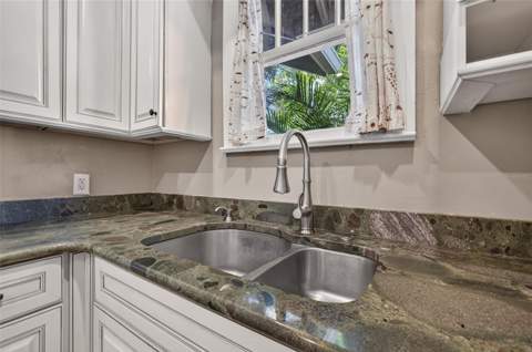845 28th Avenue, St Petersburg FL - photo 14 of 38