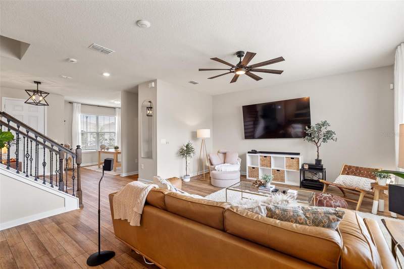 4 bedroom Single Family Residence at 1444 Grand Palm Drive, Savannah Palms, Orlando — photo 5