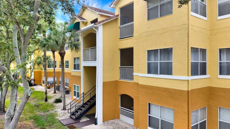1 bedroom Condominium at 10764 70th Avenue #2208, Beachway Condos, Seminole — photo 2
