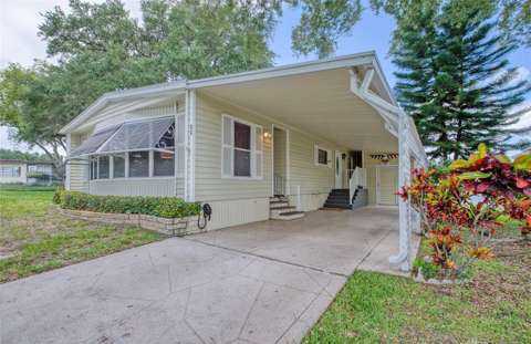 86 Cottagewood Drive #36, golf community for sale in Safety Harbor