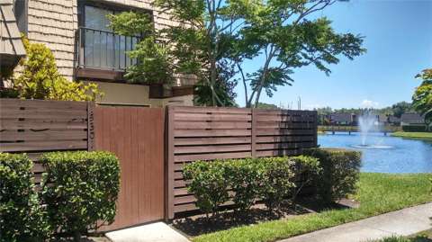 15301 W Pond Woods Drive #303, home for sale in Tampa 33618
