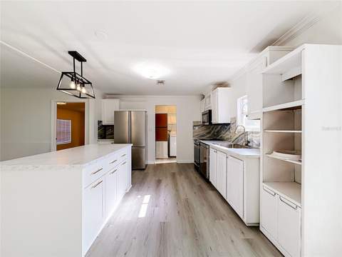 14025 Stag Horn Court, Astatula FL - photo 11 of 73