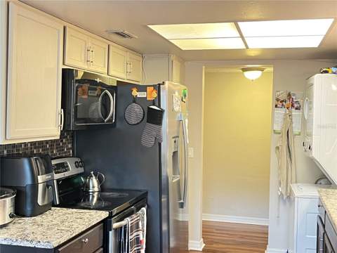 456 Windmeadows Street #456, Altamonte Springs FL - photo 20 of 26