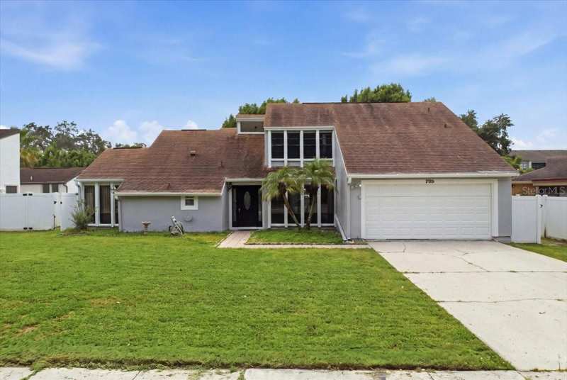 4 bedroom Single Family Residence at 2704 Winding Ridge Avenue, Shadow Bay Unit 2, Kissimmee — photo 1