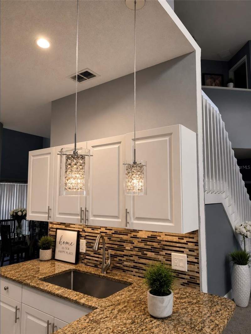 4 bedroom Single Family Residence at 292 Beckenham Drive, Poinciana Village 2 Nbhd 3, Kissimmee — photo 5
