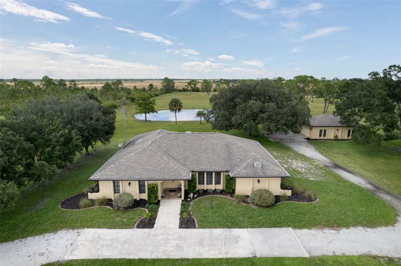 4 bedroom Single Family Residence at 17800 Wood Path Court, Prairie Creek Park, Punta Gorda — photo 1