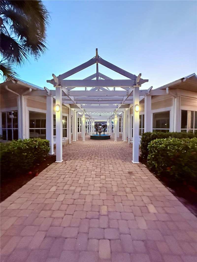 1 bedroom Condominium at 4802 51st Street #623, The Palms Of Cortez, Bradenton — photo 1