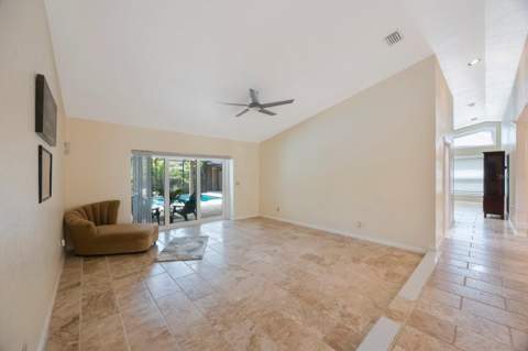 14115 Harborwood Drive, Largo FL - photo 8 of 48