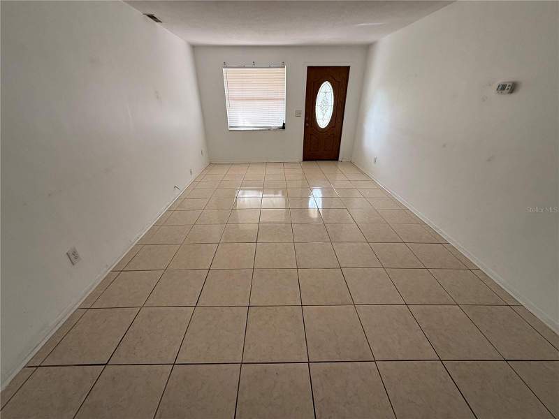 3 bedroom Single Family Residence at 1270 8th Avenue, Woodbrook Manor, Largo — photo 2