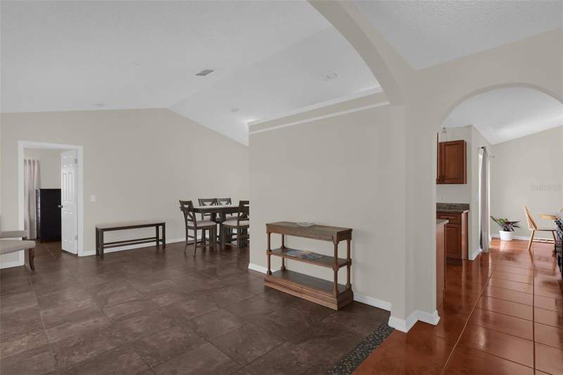4 bedroom Single Family Residence at 762 TOULON DRIVE, POINCIANA VILLAGE 5 NBHD 1, KISSIMMEE — photo 5