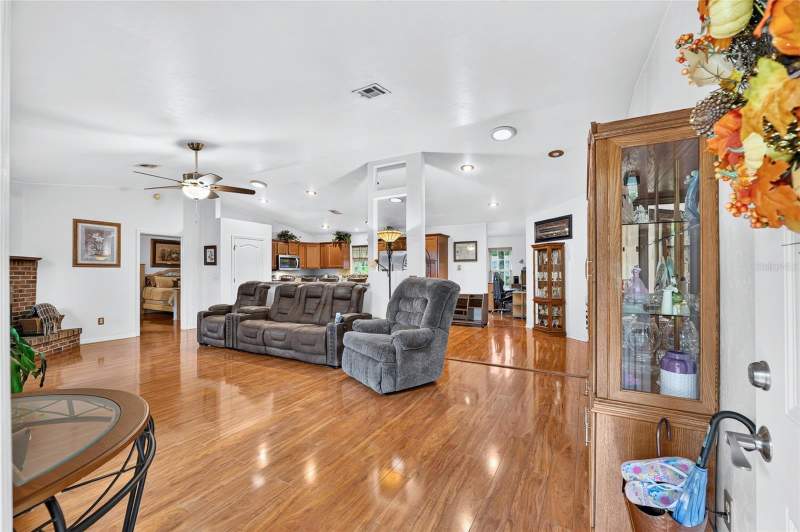3 bedroom Single Family Residence at 3119 NW 75th Terrace, The Villages Of Santa Fe Ph 2, Gainesville — photo 5