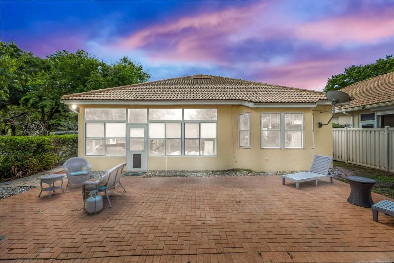 3 bedroom Single Family Residence at 414 Fairlane Drive, Debary Plantation Unit 07A, Debary — photo 3