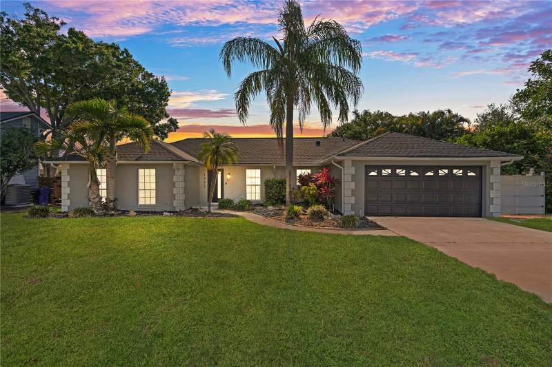 4 bedroom Single Family Residence at 1992 ARVIS CIRCLE, ARVIS CIRCLE, CLEARWATER — photo 1