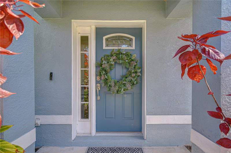 3 bedroom Single Family Residence at 7107 Colonial Lake Dr, Lake St Charles, Riverview — photo 5