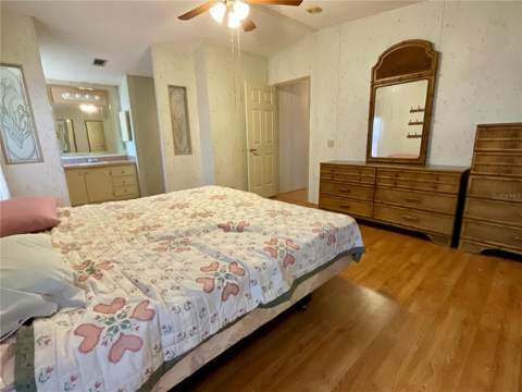 35935 Tanda Circle, Zephyrhills FL - photo 17 of 36