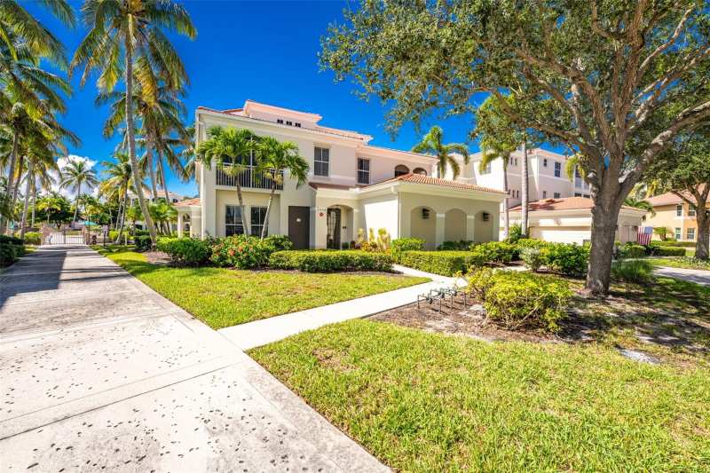 3 bedroom Condominium at 3444 Sunset Key Circle #102, Emerald Isle Condo, Punta Gorda — photo 1