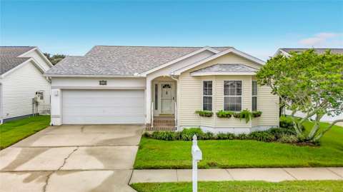 572 Salmon Court, golf community for sale in Oldsmar