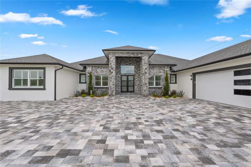 5 bedroom Single Family Residence at 34435 Donna Vista Place, Greenbriar Sub, Eustis — photo 1