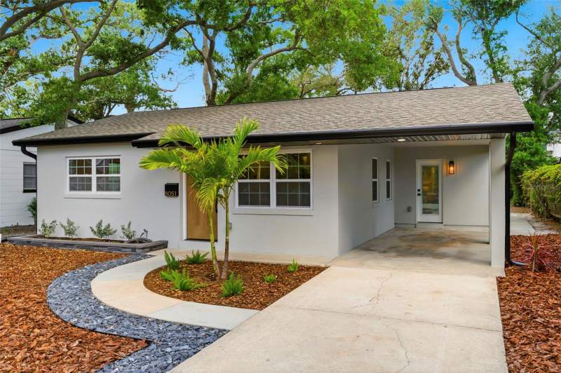 3 bedroom Single Family Residence at 8051 26th Avenue, Jungle Terrace Sec B, St Petersburg — photo 5