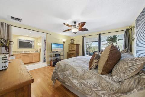 2138 Egret Drive, Clearwater FL - photo 15 of 52