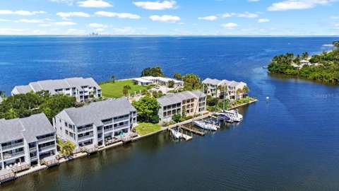 819 Bahia Del Sol Drive #A, home for sale in Ruskin 33570