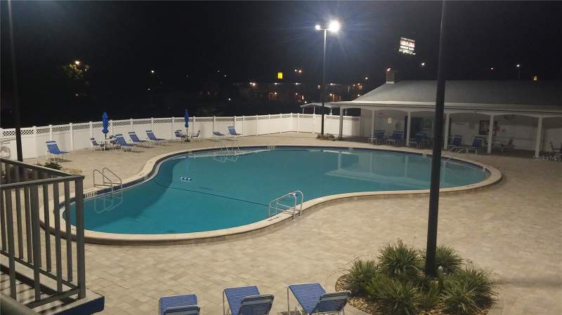 2 bedroom Mobile Home at 61 Harbor Way #22, Lake Tarpon Mobile Home Village, Palm Harbor — photo 4