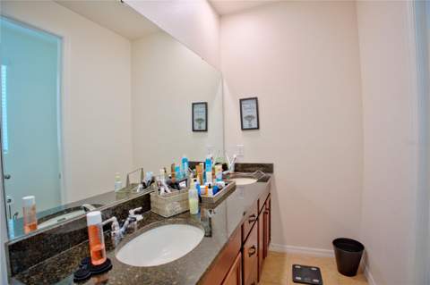 2480 Varenna Loop, Kissimmee FL - photo 17 of 23