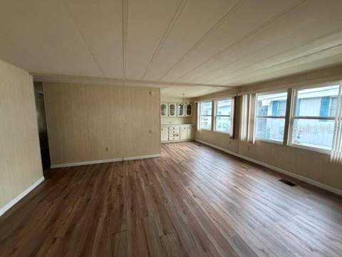 1023 Southland Drive, Tavares FL - photo 8 of 15
