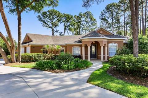 1064 Ceasars Court, gated community for sale in Mount Dora