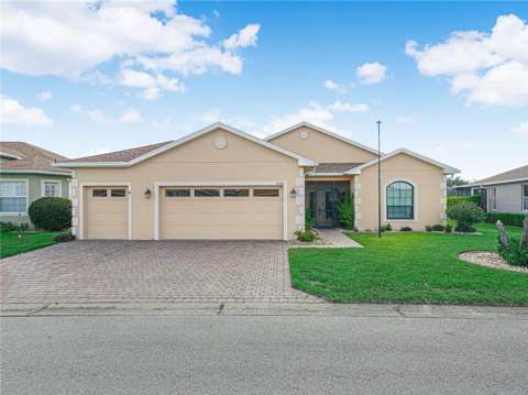 4028 Phoenician Way, golf community for sale in Winter Haven