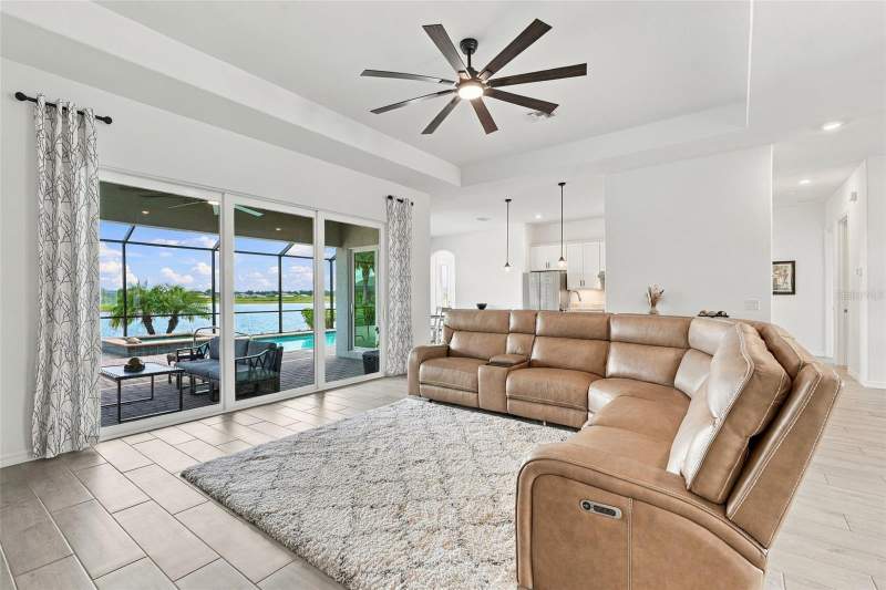 4 bedroom Single Family Residence at 25124 Redwood Court, Heritage Lndg Ph Ii-B, Punta Gorda — photo 3
