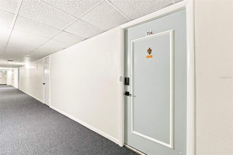 2 bedroom Condominium at 19029 N US Highway 19 #9-704, Imperial Cove 9, Clearwater — photo 4