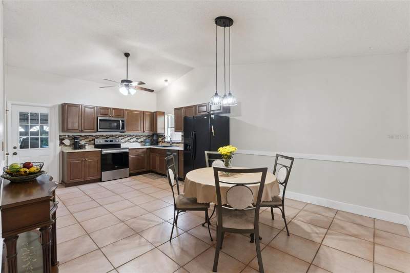 3 bedroom Single Family Residence at 15901 Sausalito Cir, Greater Hills Ph 02, Clermont — photo 3