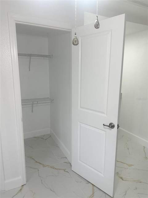 821 Thalia Drive, Orlando FL - photo 11 of 17