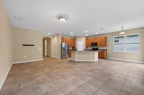 11601 Tangle Stone Drive, Gibsonton FL - photo 8 of 54