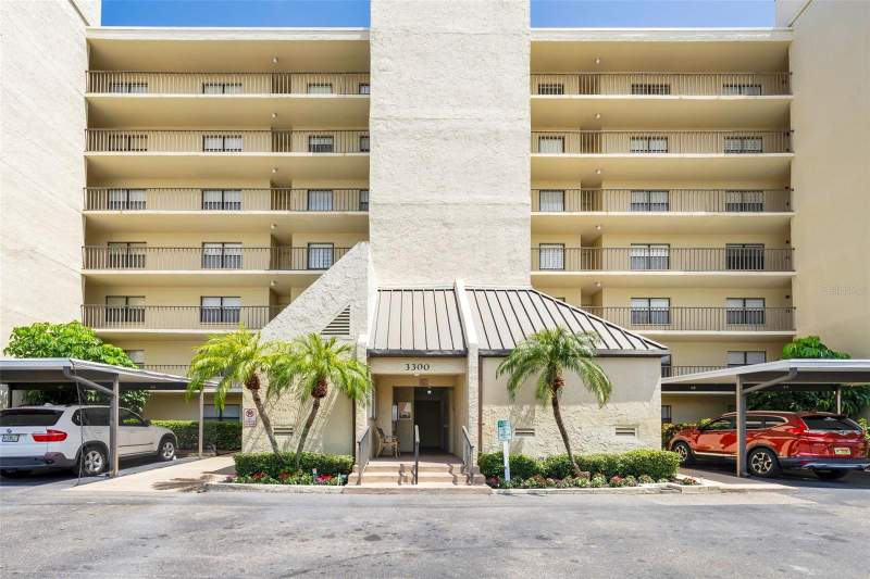 2 bedroom Condominium at 3300 Cove Cay Drive #7D, Cove Cay Village IV, Clearwater — photo 2
