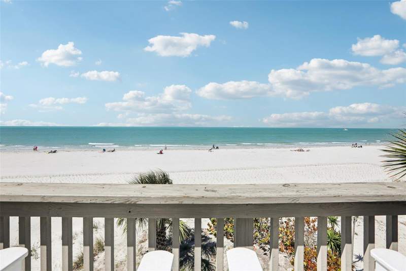 Pelicans Pointe Beach HomesHomes for Sale in Indian Shores, FL