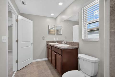 7617 Ginger Lily Court, Tampa FL - photo 20 of 39