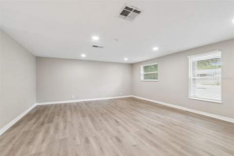 1124 Jadewood Avenue, Clearwater FL - photo 6 of 6