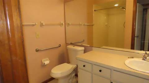 3326 Whispering Drive, Largo FL - photo 18 of 20
