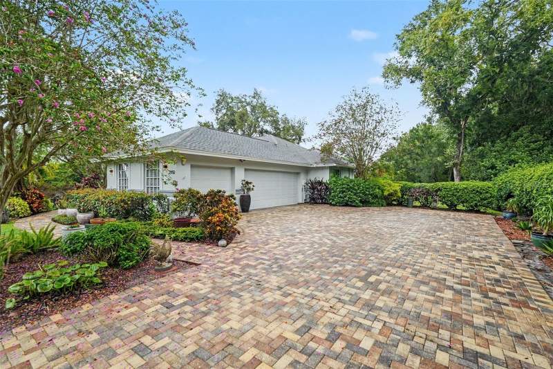 3 bedroom Single Family Residence at 2950 St Andrews Boulevard, Cypress Run Unit 1, Tarpon Springs — photo 2