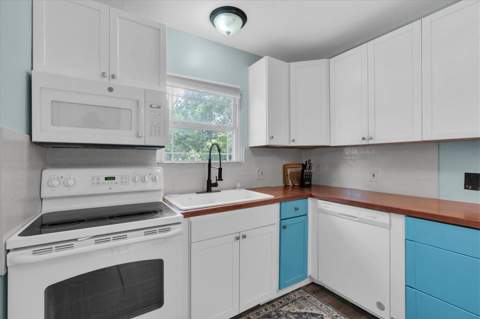 2925 Park Street, St Petersburg FL - photo 10 of 35