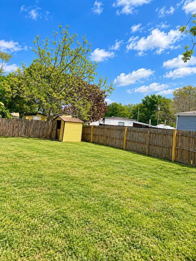 3 bedroom Mobile Home at 4431 Crossen Drive, Charlin Park, Orlando — photo 3