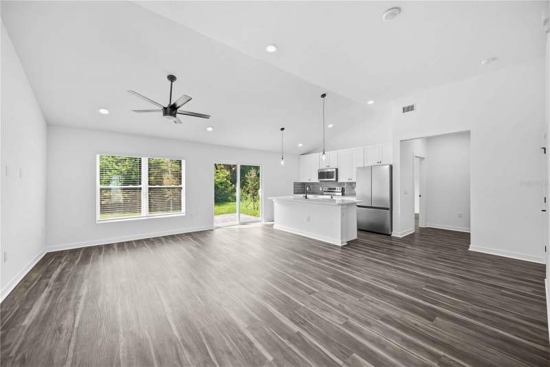 3 bedroom Single Family Residence at 1665 Kirkwood Street, 1547 - Port Charlotte Sub 16, North Port — photo 2