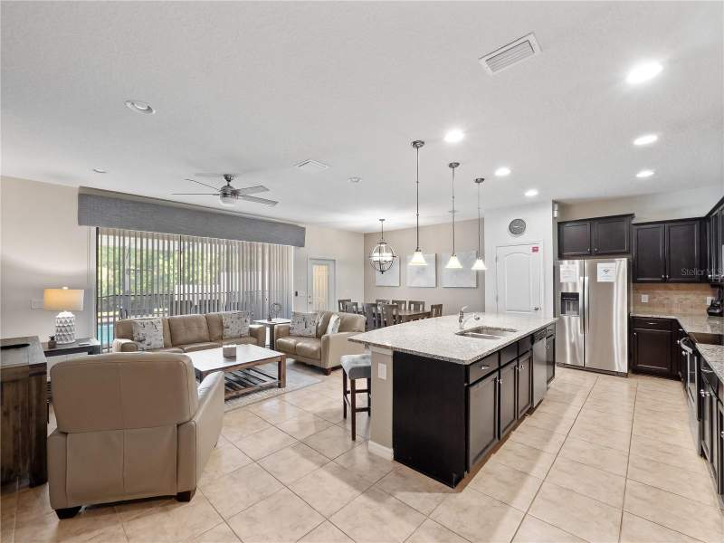 4 bedroom Townhouse at 8867 Geneve Court, Windsor At Westside Ph 2B, Kissimmee — photo 4