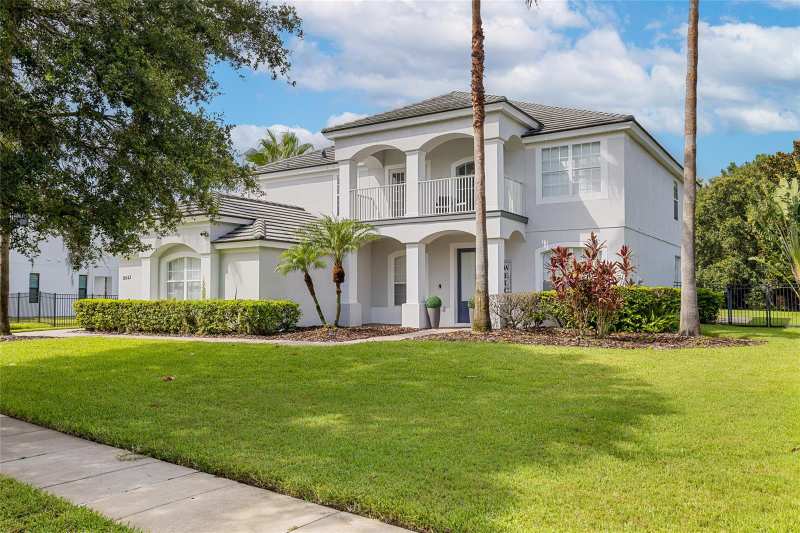 5 bedroom Single Family Residence at 10542 Wittenberg Way, Moss Park Reserve, Orlando — photo 1