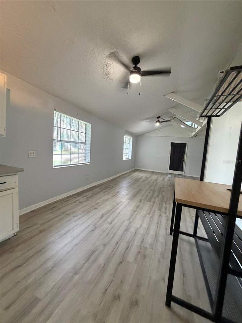 5 bedroom Single Family Residence at 1505 N Orange Street, Dixie Gardens, Plant City — photo 3