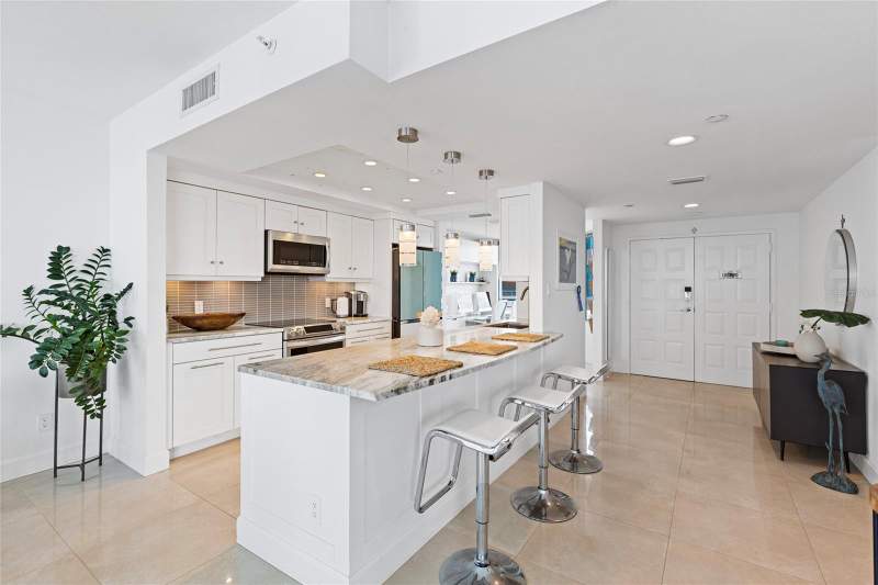 2 bedroom Condominium at 1520 Gulf Boulevard #1807, Ultimar One Condo, Clearwater Beach — photo 5