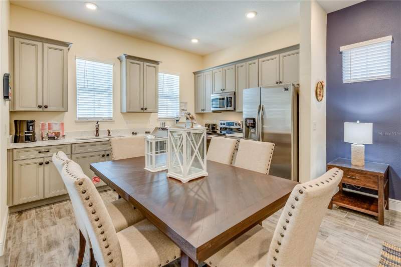 4 bedroom Single Family Residence at 8080 Dreamsicle Drive, Rolling Oaks Ph 5, Kissimmee — photo 3